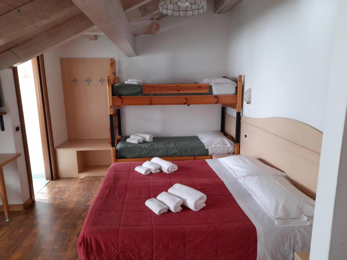Hotel Garni B&B Maffei 핀졸로 외부 사진
