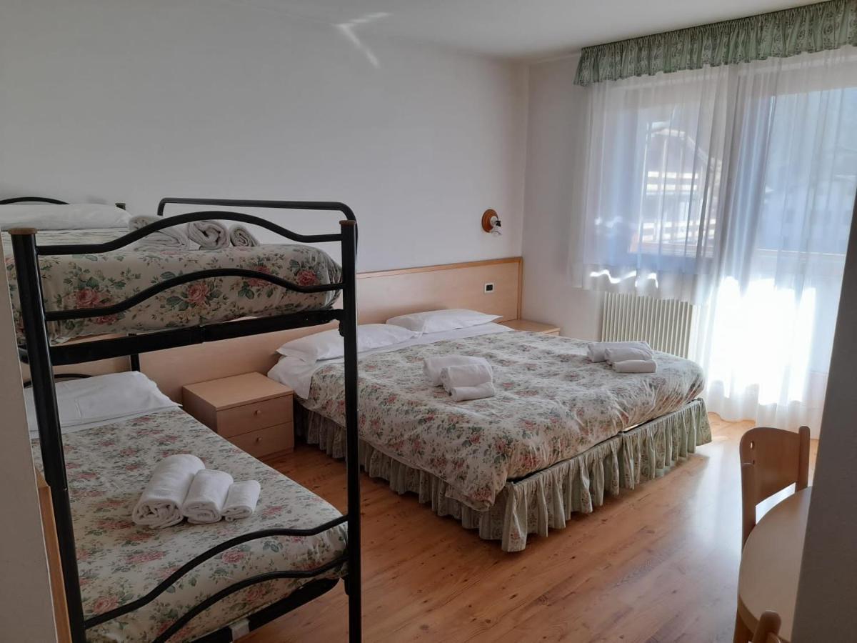 Hotel Garni B&B Maffei 핀졸로 외부 사진
