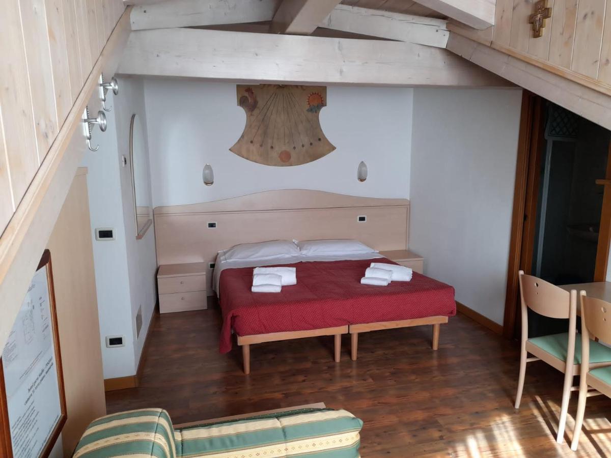 Hotel Garni B&B Maffei 핀졸로 외부 사진