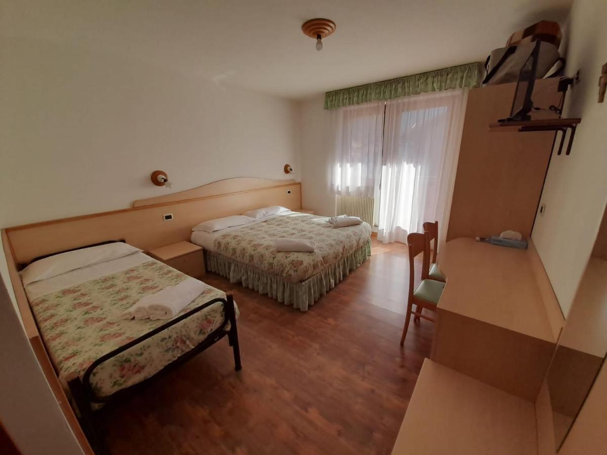 Hotel Garni B&B Maffei 핀졸로 외부 사진