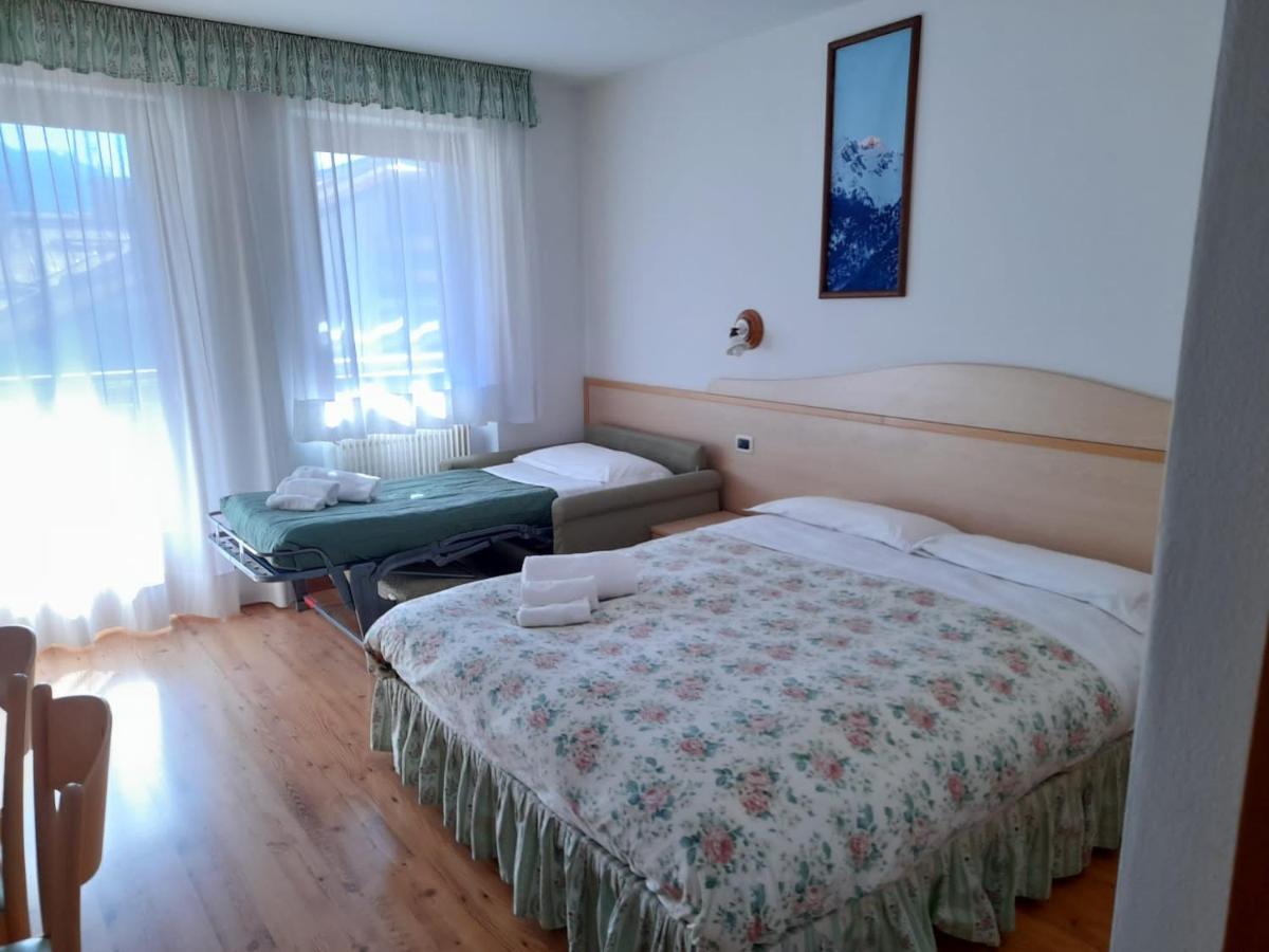 Hotel Garni B&B Maffei 핀졸로 외부 사진