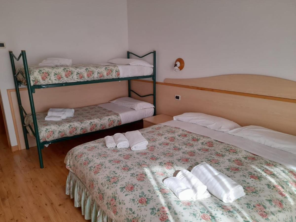 Hotel Garni B&B Maffei 핀졸로 외부 사진